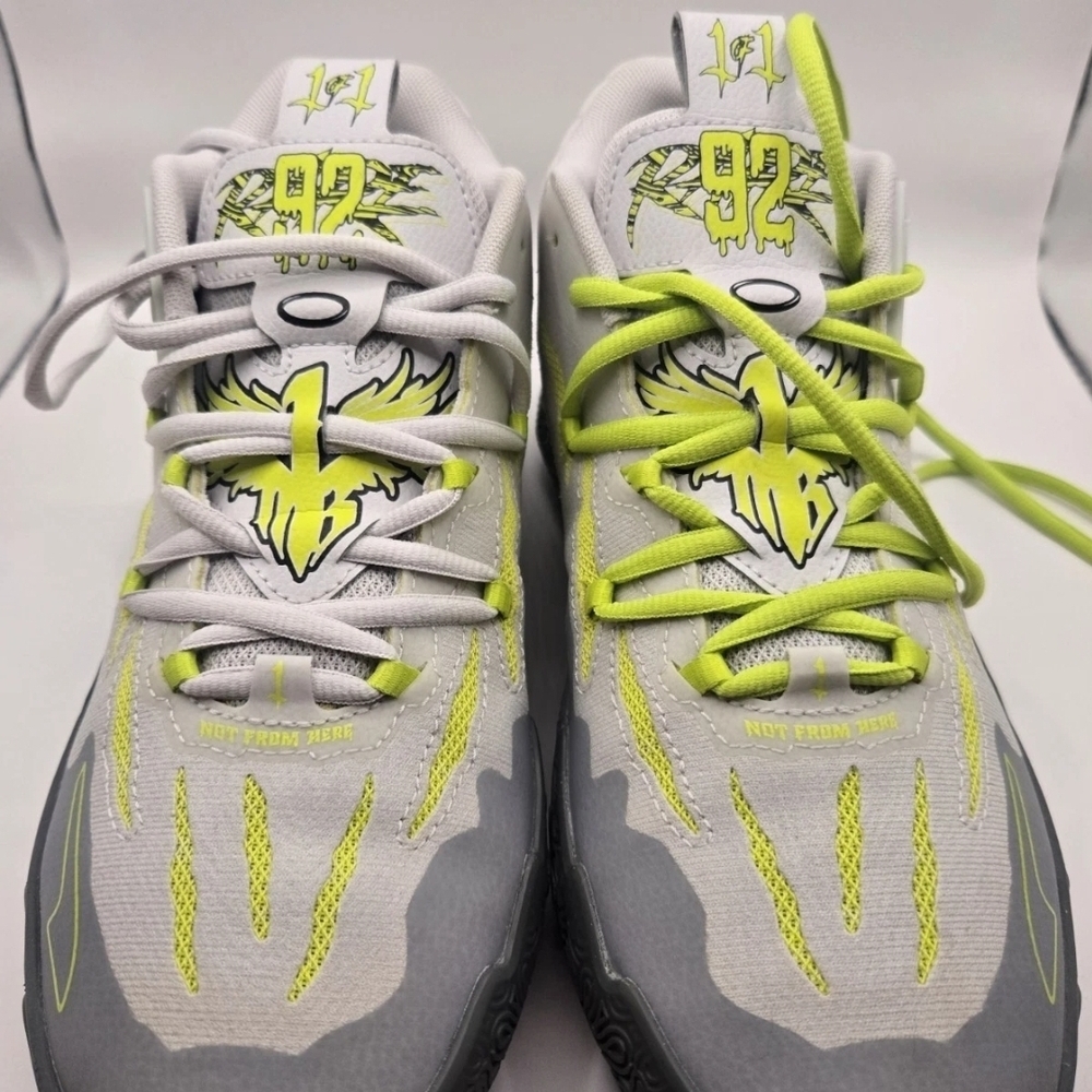 Puma x LaMelo Ball MB.03 "Chino Hills" sneakers in feather gray and lime Youth 7